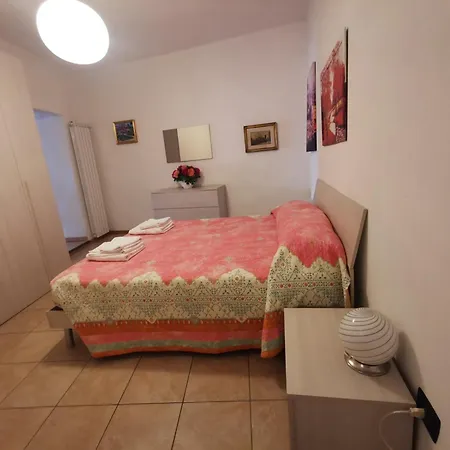 A Casa Di Rosi 2 * Bedizzano