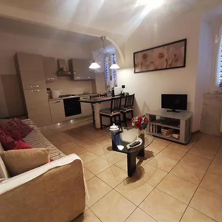 Apartment A Casa Di Rosi 2 *