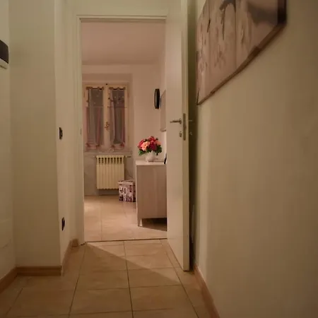 A Casa Di Rosi 2 *